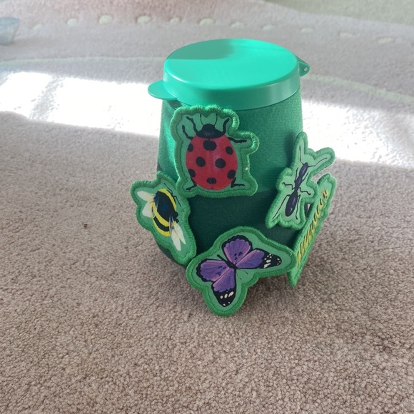 Lovevery bug catcher - Picture 2 of 2